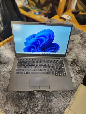 New Laptop Dell Latitude 7400 16GB Intel Core I5 SSD 512GB
