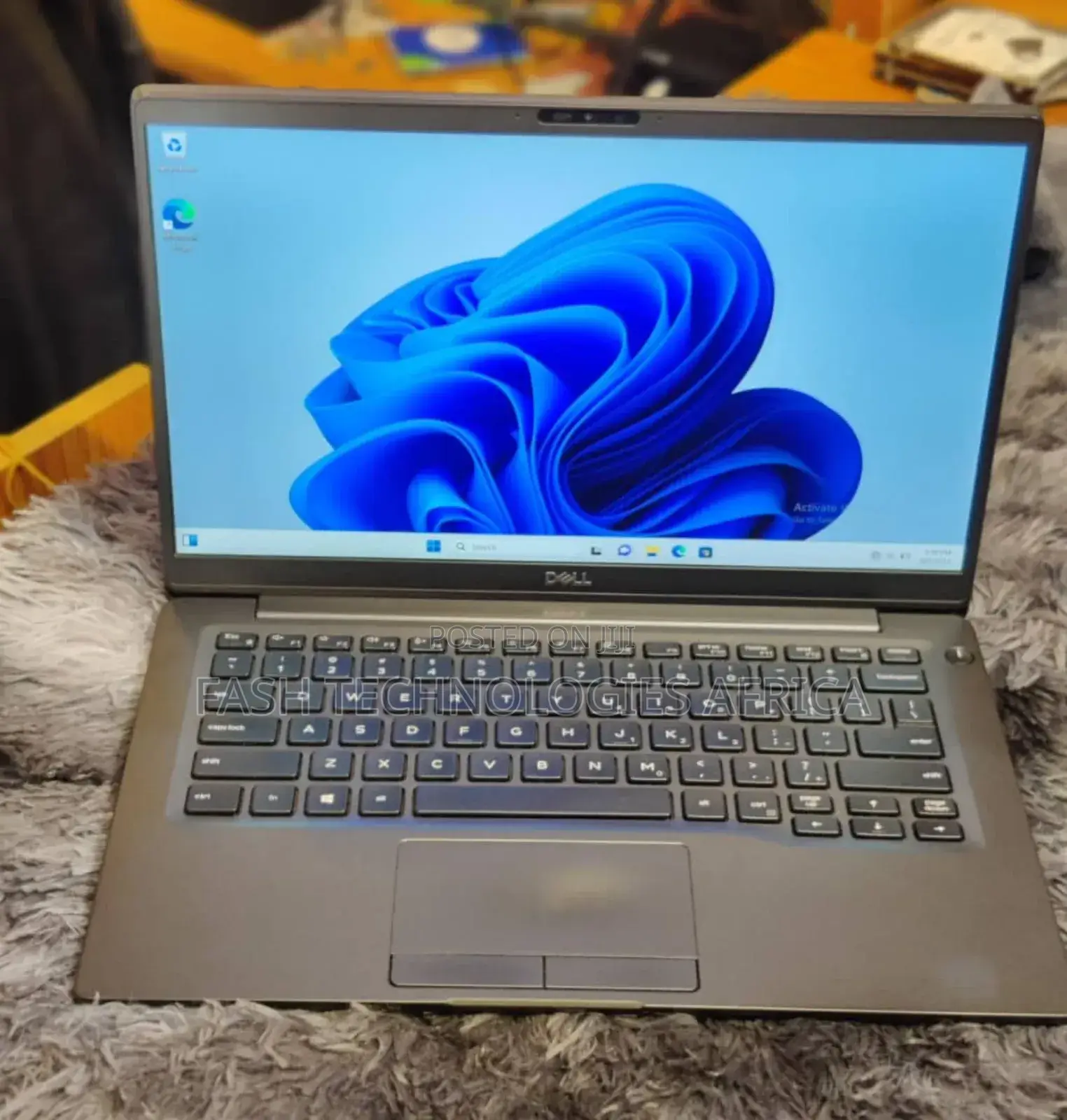 New Laptop Dell Latitude 7400 16GB Intel Core I5 SSD 512GB