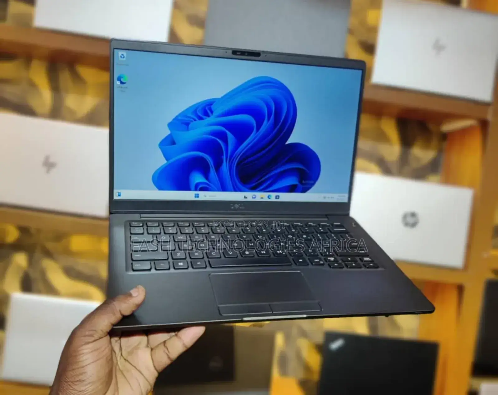 New Laptop Dell Latitude 7400 16GB Intel Core I5 SSD 512GB