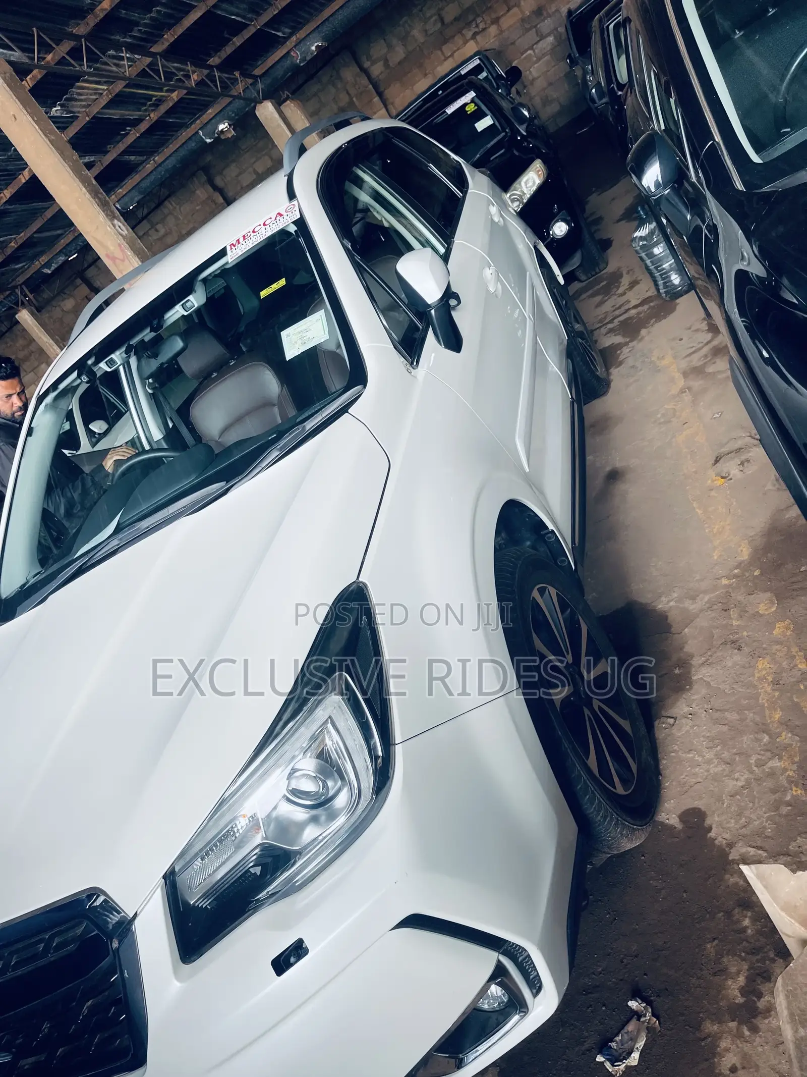 Subaru Forester 2.0XT Premium AWD 2016 White