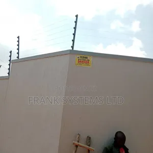 Electric Fence System With Free Stands