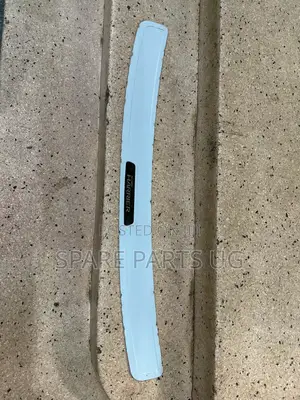 Harrier Kawundo Rear Bumper Chrome Plate
