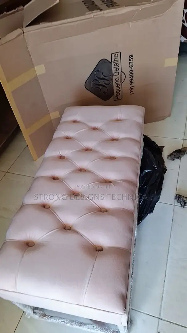 Metallic Seating Pouffe for Homes/ Boutiques/ Waiting Bench