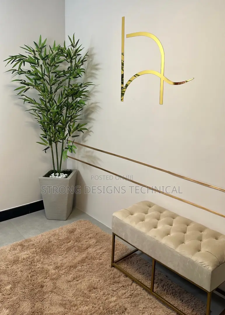 Metallic Seating Pouffe for Homes/ Boutiques/ Waiting Bench
