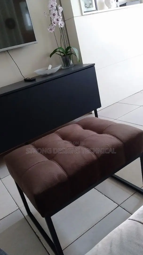 60 Cm Multi-Use Pouffe for Homes/ Boutiques/ Offices/Hostels