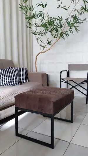 60 Cm Multi-Use Pouffe for Homes/ Boutiques/ Offices/Hostels