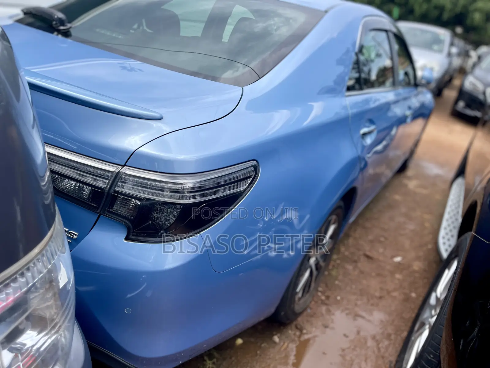 Toyota Mark X 2.5 AWD 2017 Blue