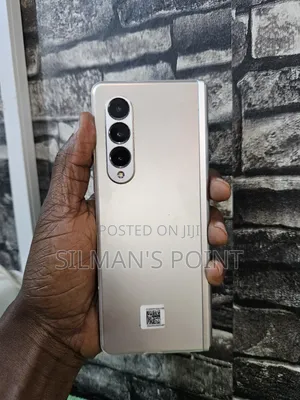 Samsung Galaxy Z Fold3 5G 256 GB Silver