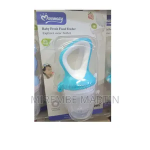 Momeasy Baby Fresh Feeding Bottle.
