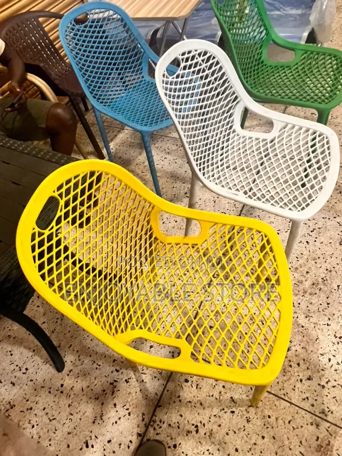 Restaurant/Cafe Chairs Plastic Chairs