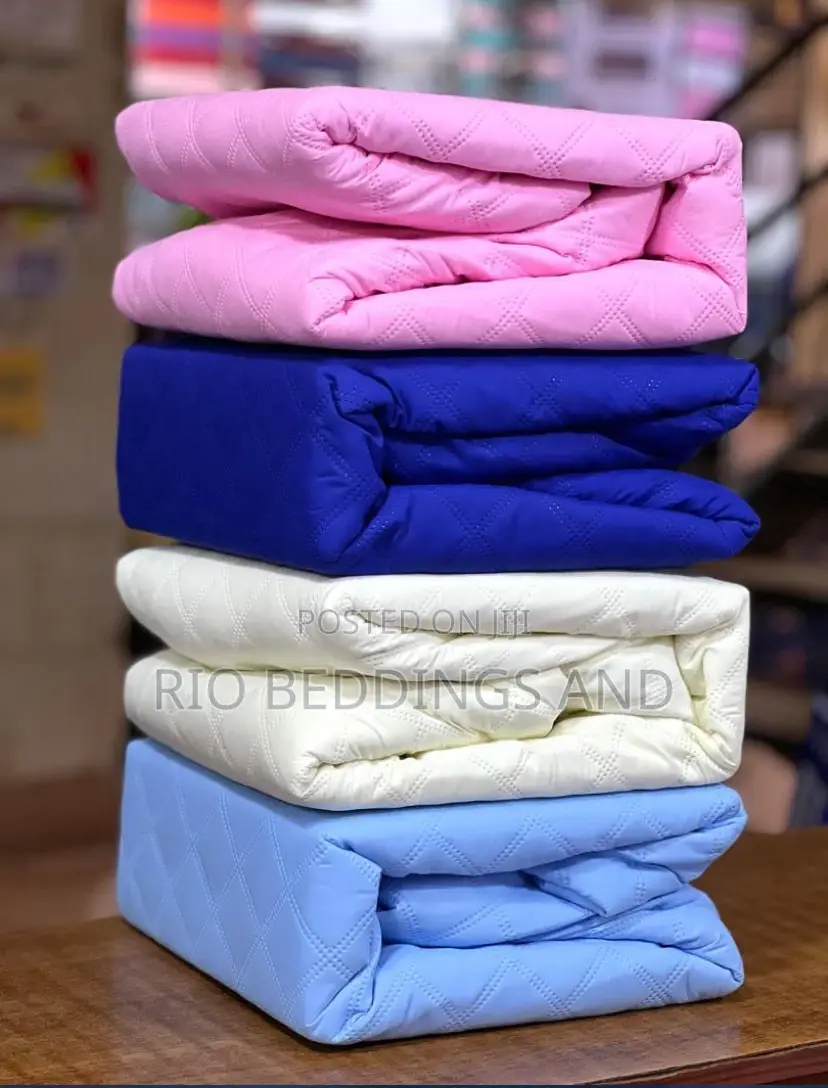 Mattress Cover Waterproof 4x6, 5x6, and 6x6