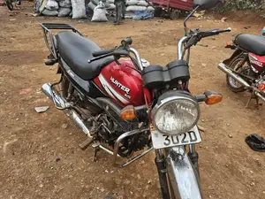 Hero Hunter 125 2023 Red