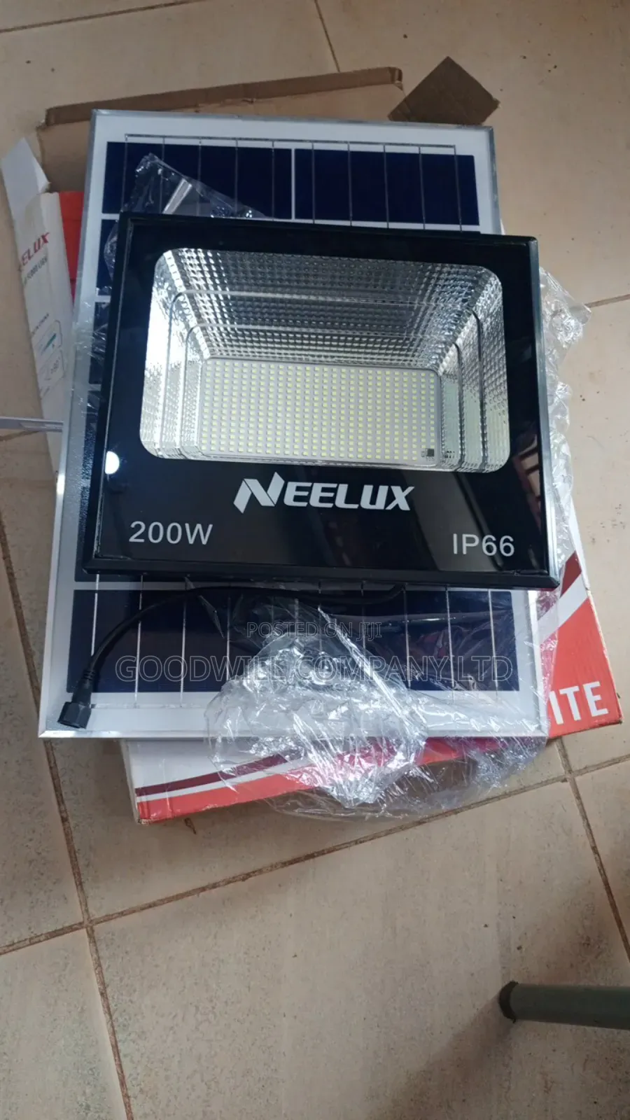 200W Solar Flood Light Sunset