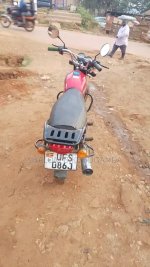 Bajaj Boxer 2022 Red