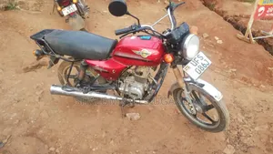 Bajaj Boxer 2022 Red