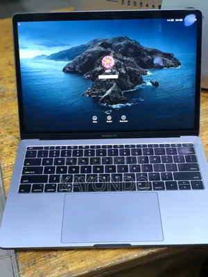 Laptop Apple MacBook Pro 2017 8GB Intel Core I5 SSD 128GB
