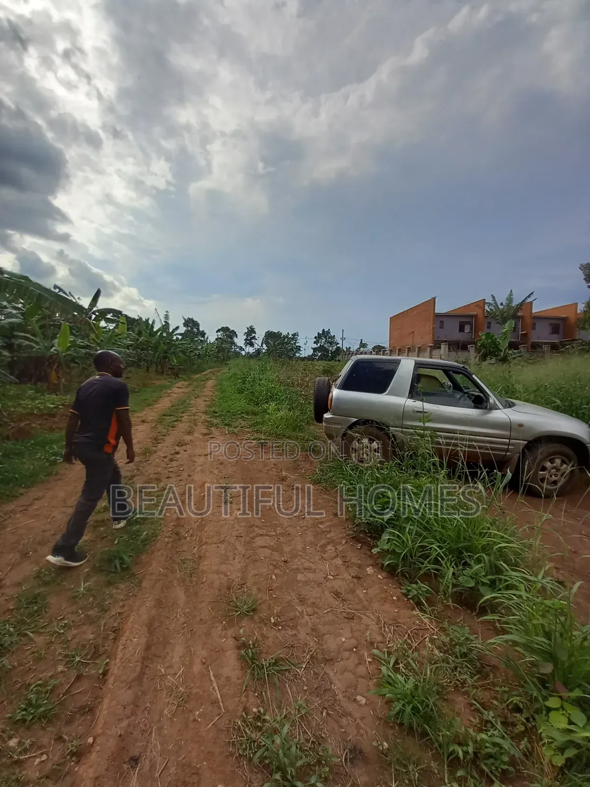 Namugongo, Private Mailo Plots on Sale