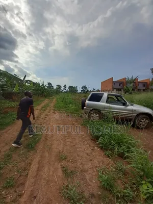 Namugongo, Private Mailo Plots on Sale