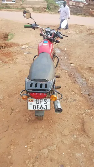 Bajaj Boxer 2022 Red