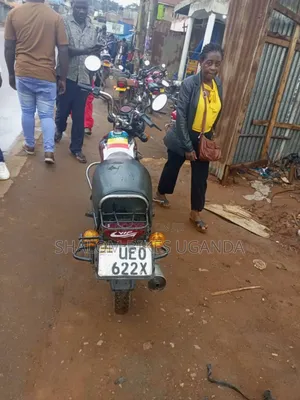 Bajaj Boxer 2019 Red