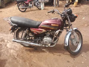 Yamaha Crux 2017 Brown