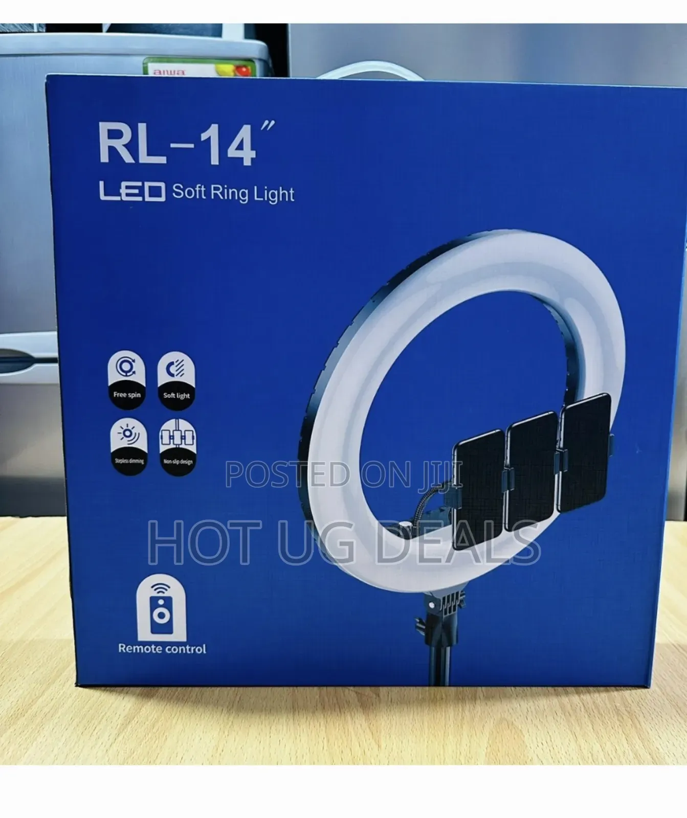 14 Inch Ring Light With Tripod With Tripod And Remote- White