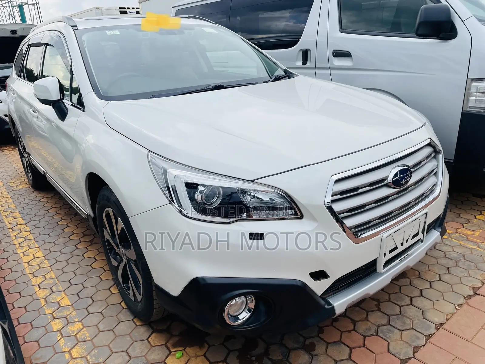 Subaru Outback 2.5i Premium AWD 2016 White