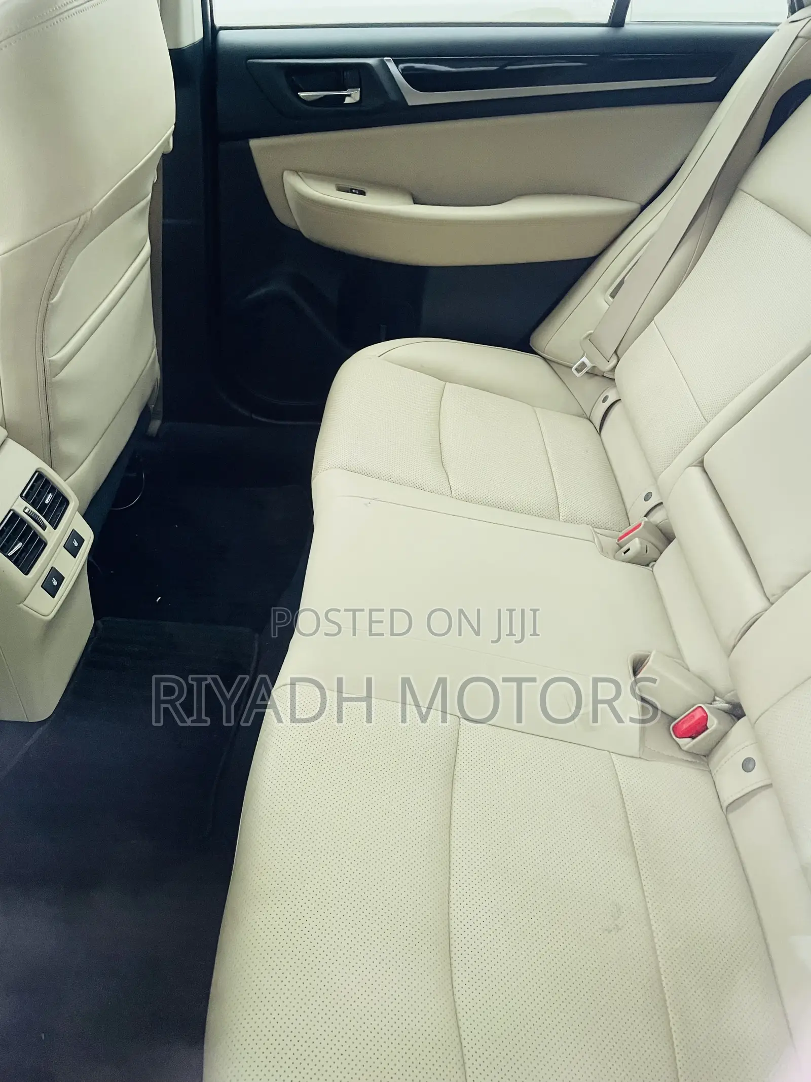 Subaru Outback 2.5i Premium AWD 2016 White