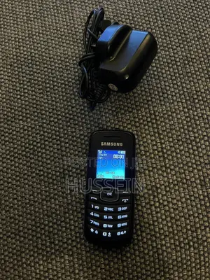 Samsung GT E1080 Button Phone UK Used