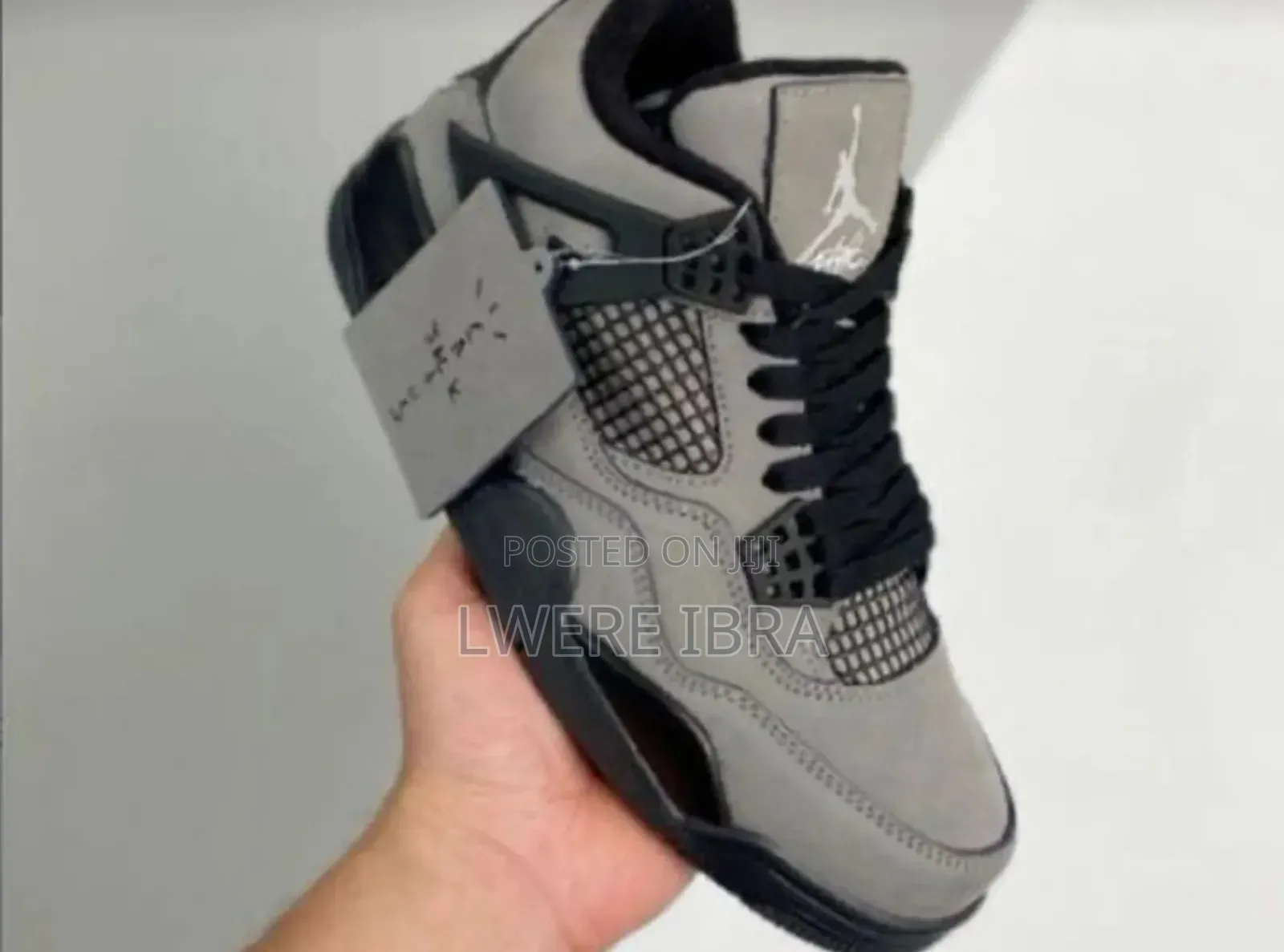 Classic Trending Sneakers