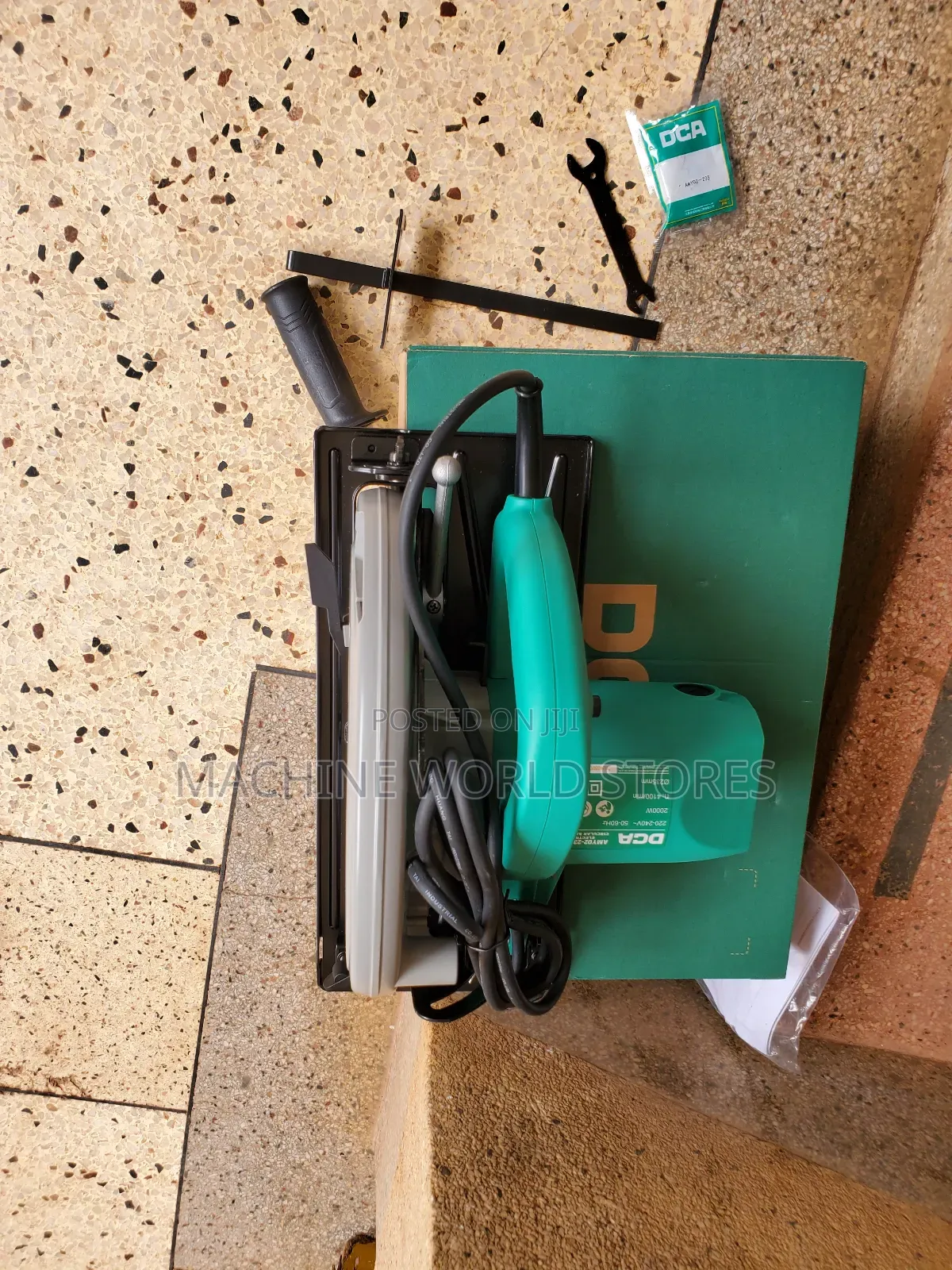 DCA Circular Saw 9 Inch