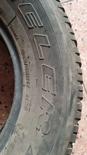 265/65r17 Bridgeston Foreign Used