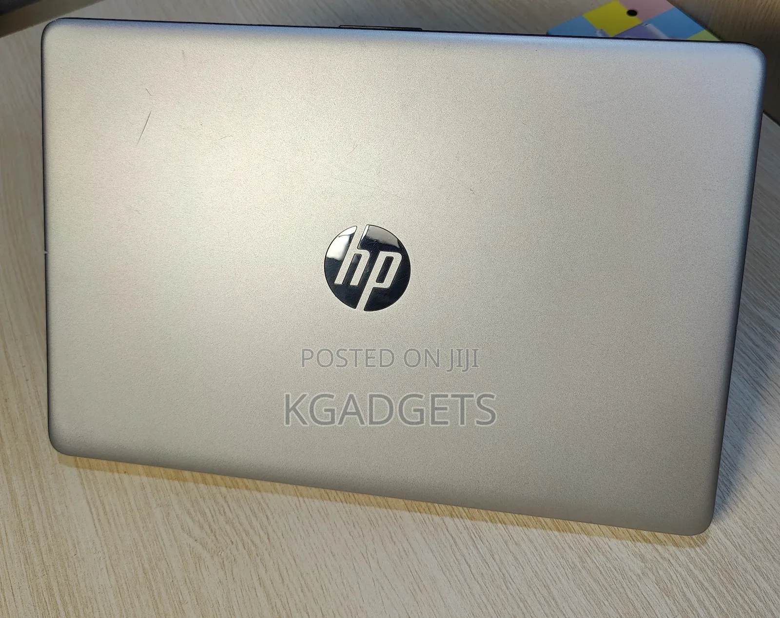Laptop HP 15-Dw0037wm 8GB AMD Ryzen 3 HDD+SSD 256GB