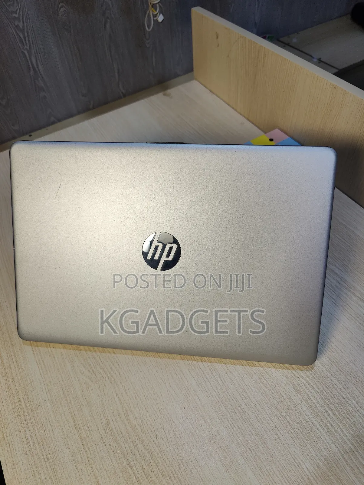 Laptop HP 15-Dw1197nia 8GB AMD Ryzen HDD+SSD 500GB