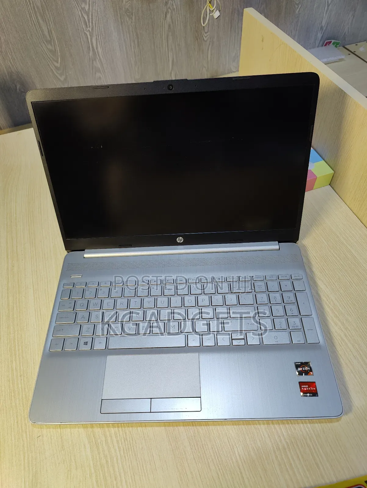 Laptop HP 15-Dw1197nia 8GB AMD Ryzen HDD+SSD 500GB