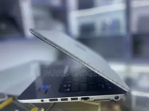 Laptop HP EliteBook 820 G2 8GB Intel Core I5 HDD 500GB