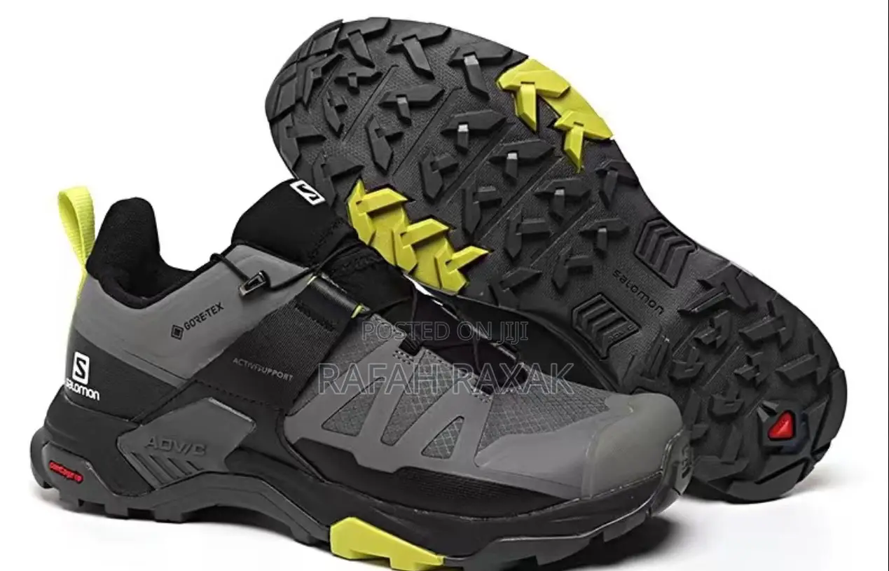 Men’S Salomon X Ultra 4 GTX Low Hiking Sneakers