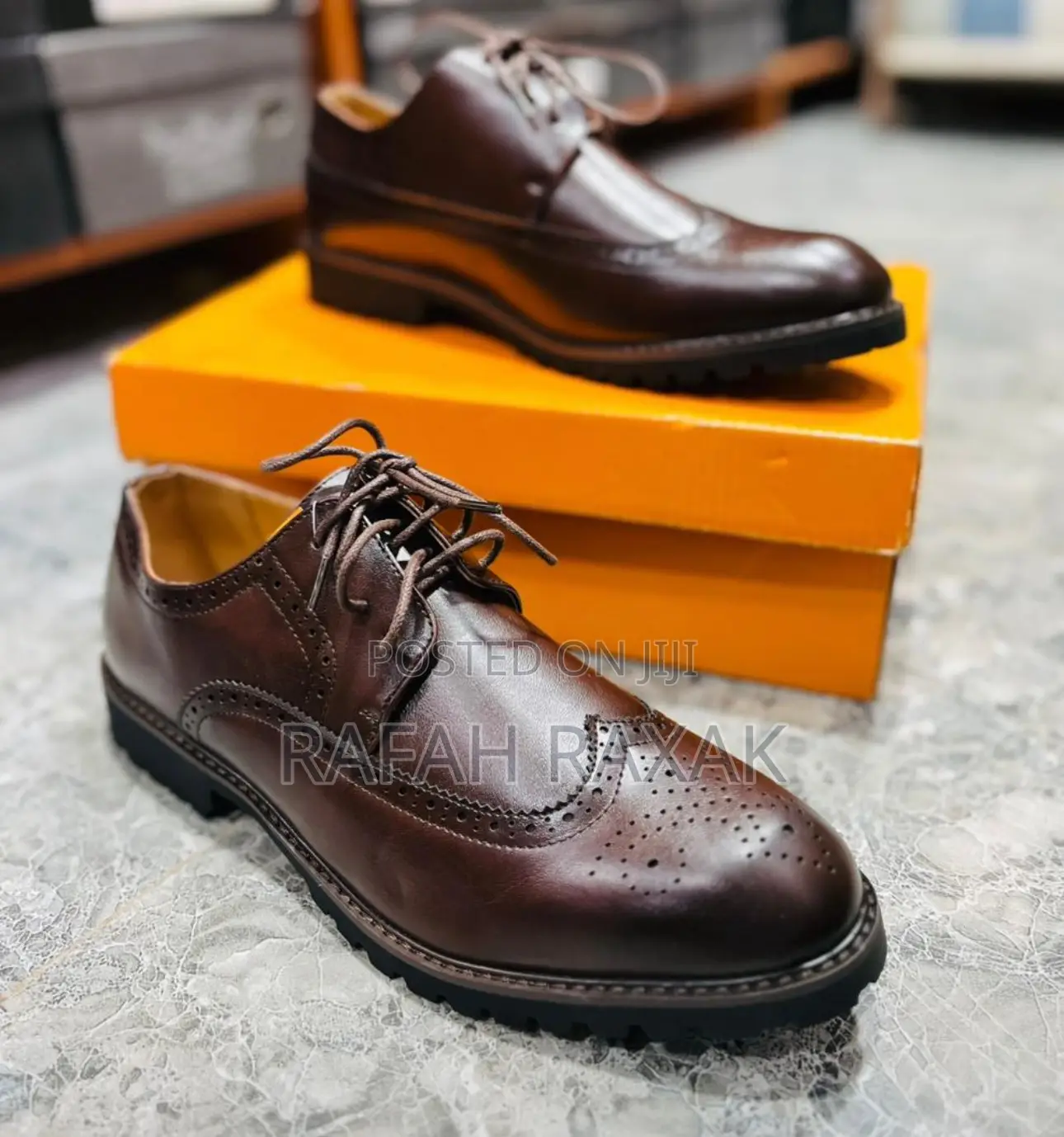 Classic Men’S Dark Tan Oxford Shoes
