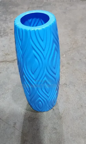 Flower Vessel Medium