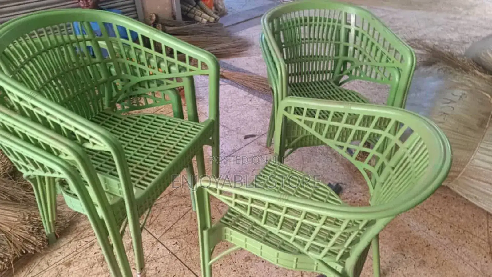 Cafe/Restaurant Chairs Plastic