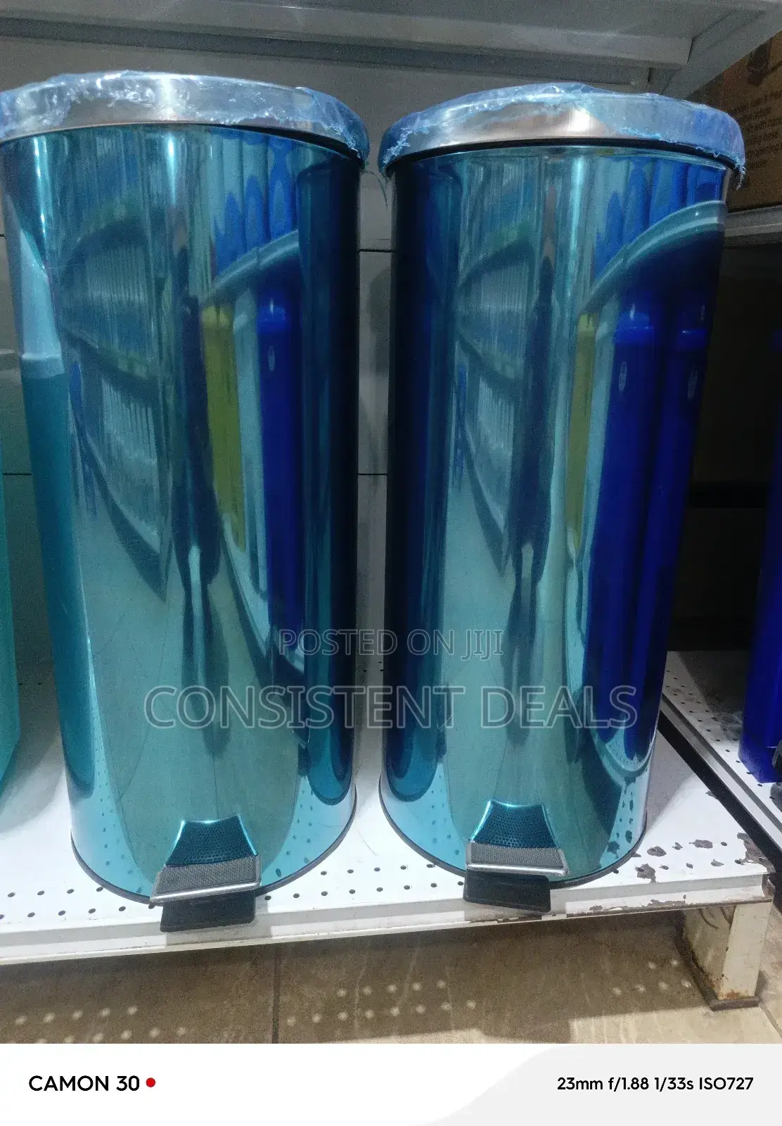 Large Capacity Stainless Steel Pedal Trash Bin