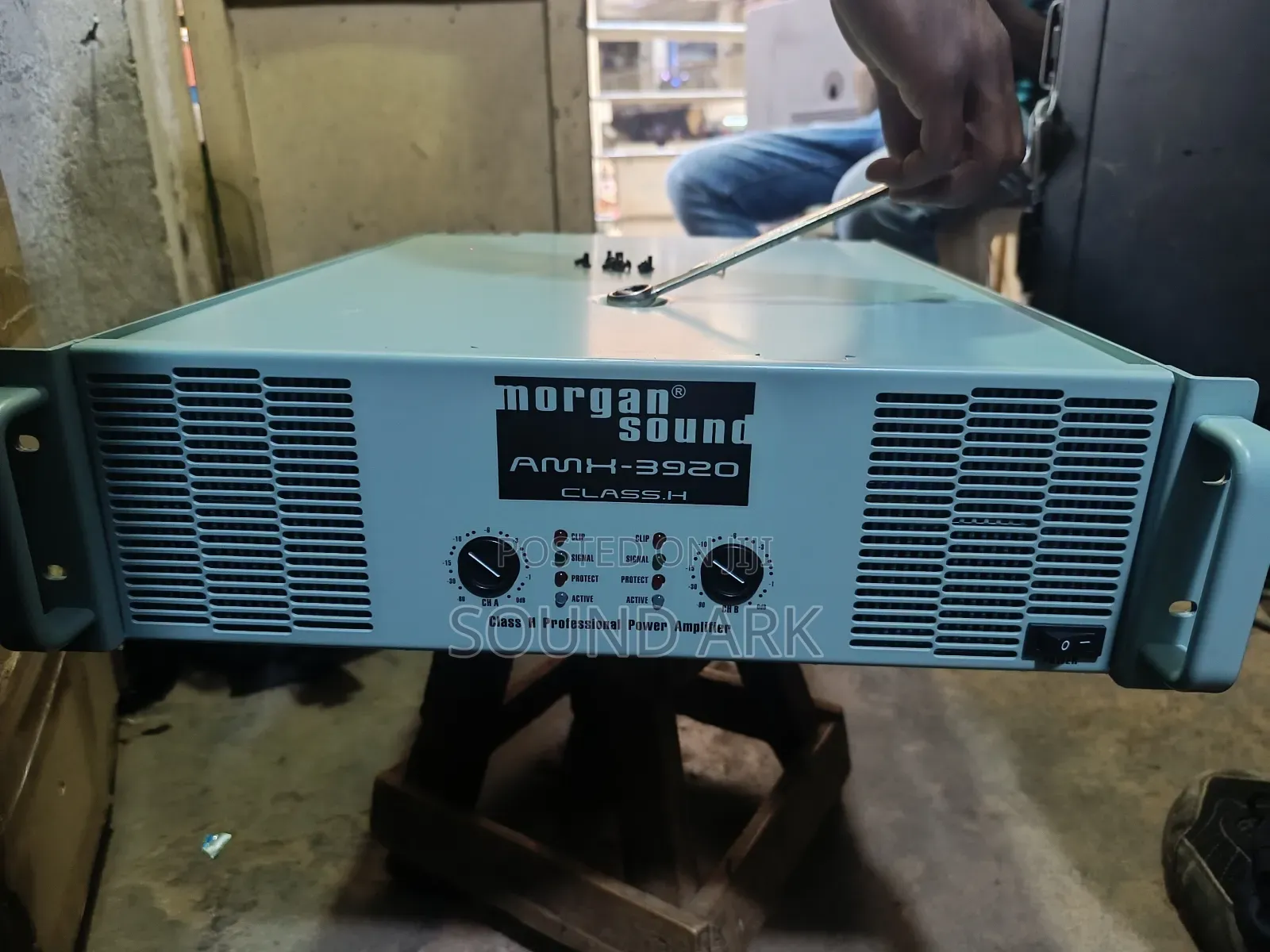 Amplifier Morgan
