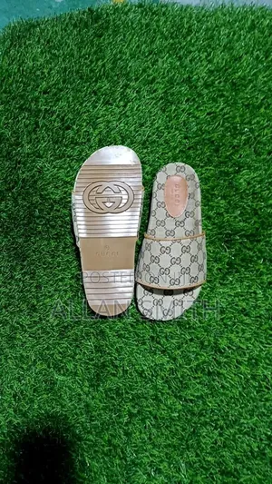 Classy Men's Open Shoes