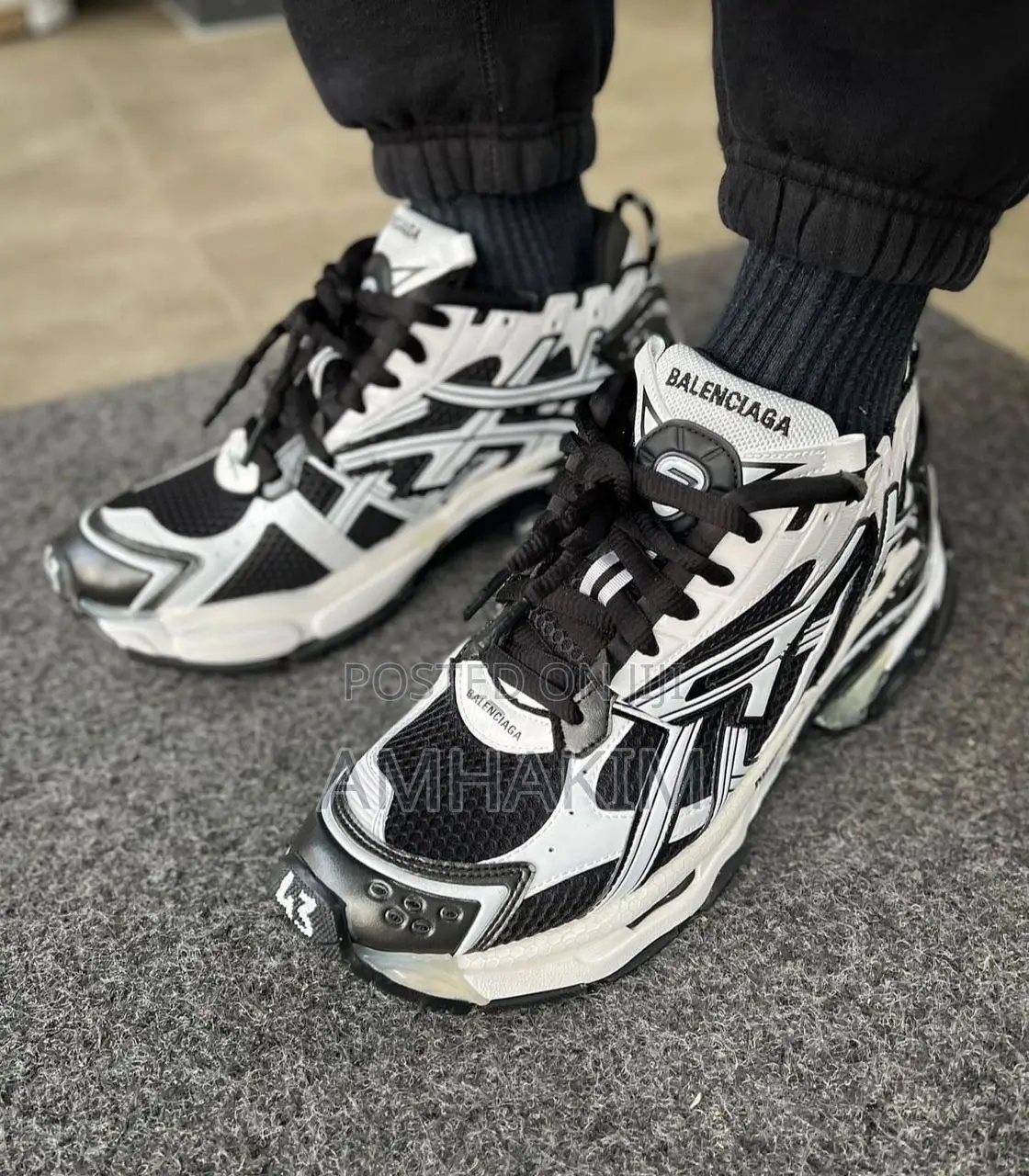 Balenciaga Runner Sneakers 2024 in Stock