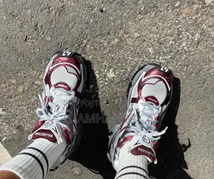 Balenciaga Runner Sneakers 2024 in Stock