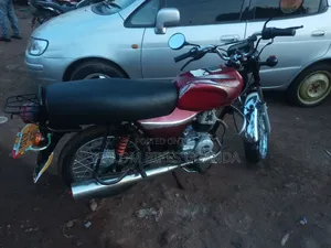 Bajaj Boxer 2017 Red