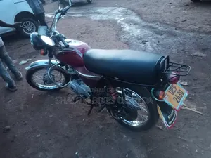 Bajaj Boxer 2017 Red