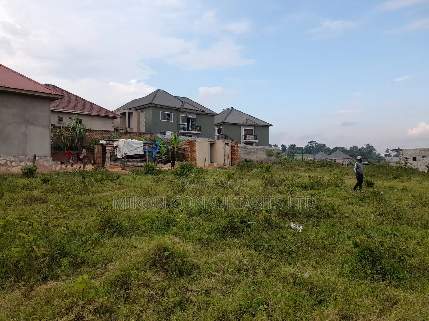 Commercial 100 by 60 FTS Plot on Sale in Kawempe Tula