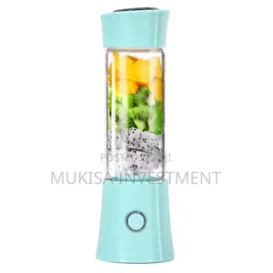 Photo - Multifunctional Rechargeable Portable Juicer Blender Mixer
