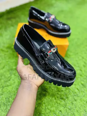 Original Luxury Gucci Shinny Patent Leather Loafers